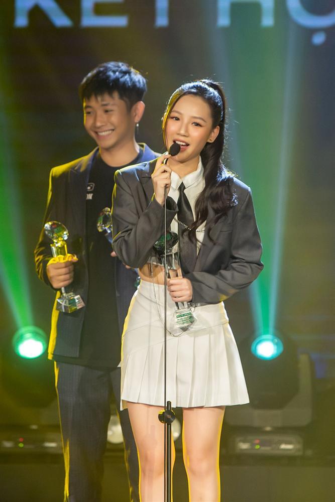 Binz vượt Jack và Sơn Tùng M-TP đại thắng 5 giải thưởng Làn Sóng Xanh 2020-1