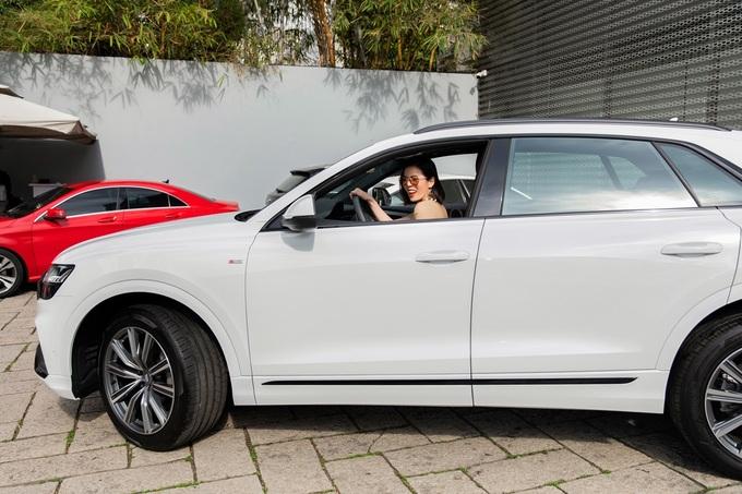 Ngắm trọn combo nhà lầu - xe hơi Lệ Quyên tậu sau ly hôn-10