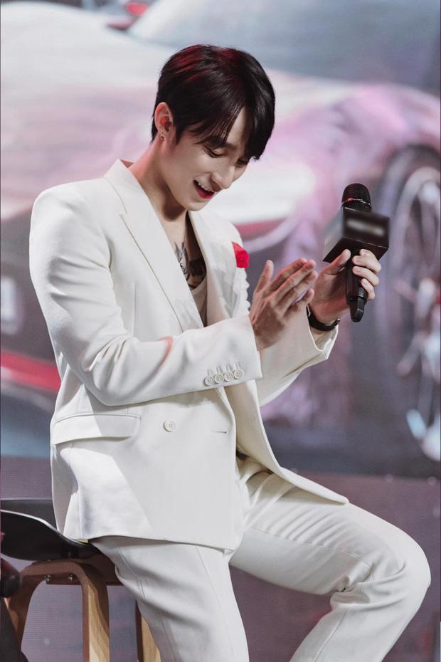 Netizen soi chi tiết nghi vấn Sơn Tùng vẫn dùng đồ đôi với Thiều Bảo Trâm, zoom cận cảnh mới vỡ lẽ-3