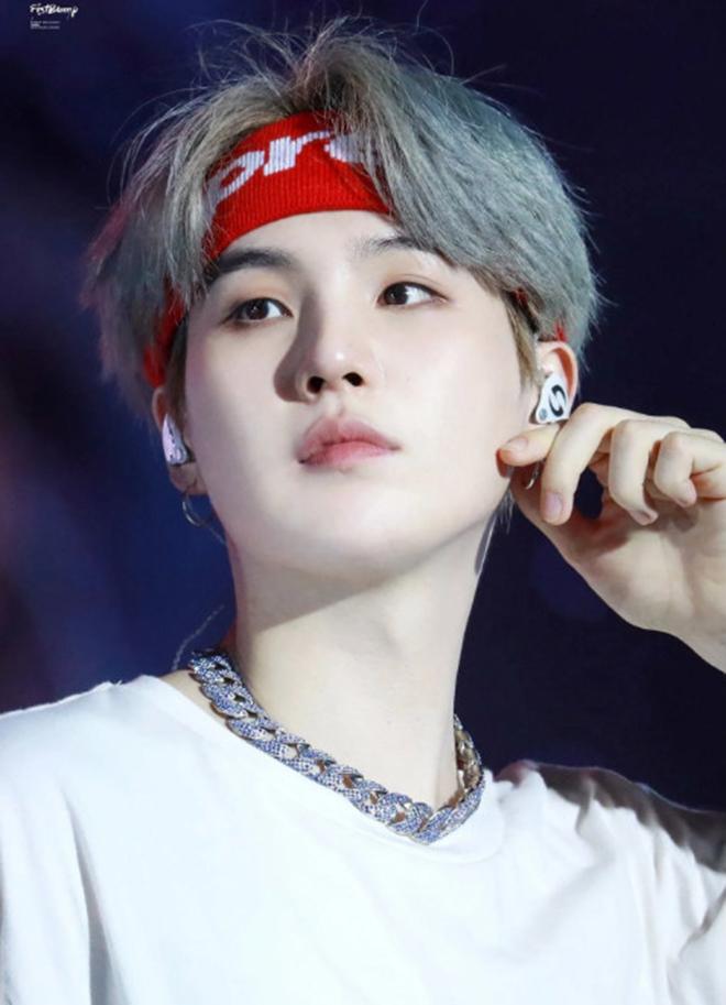 Từng gửi tin nhắn cho Suga và phản hồi của người anh khiến J-Hope BTS hú hồn-1