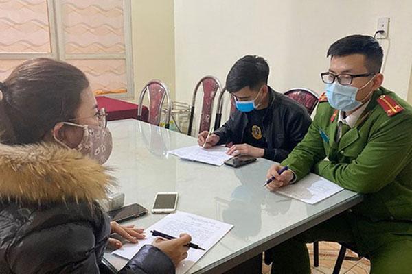 Tung tin Có F1 ở Sơn La dương tính với Covid-19, 2 thanh niên bị phạt 15 triệu đồng-1