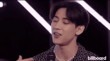 Những moment fan thích war cứ war, thần tượng vẫn tình thương mến thương-2