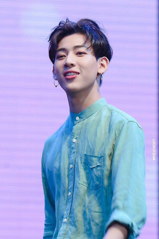 Những moment fan thích war cứ war, thần tượng vẫn tình thương mến thương-1