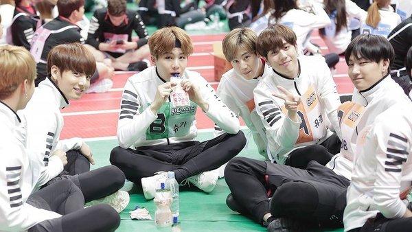 Những moment fan thích war cứ war, thần tượng vẫn tình thương mến thương-9