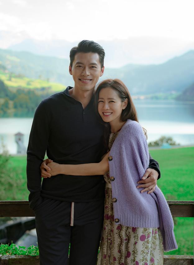 Cận cảnh xe hơi Hyun Bin đưa đón Son Ye Jin đi hẹn hò: Giá lên tới 9 tỷ đồng!-1