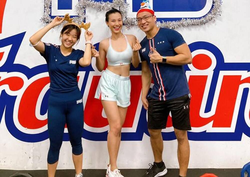 MC Hoàng Oanh tự tin khoe eo thon dáng nuột sau thời gian nỗ lực giảm cân-3