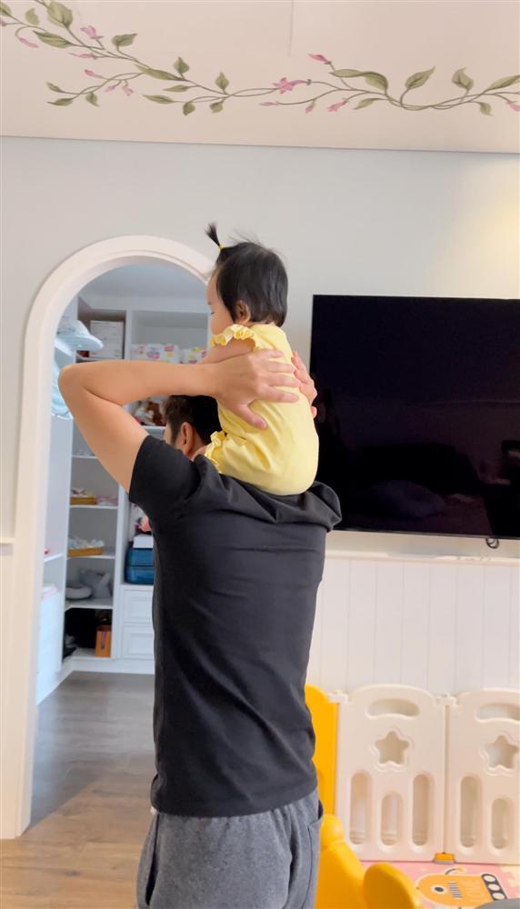 Loạt ảnh bao ngầu của con gái Cường Đô La trong biệt thự triệu đô-9