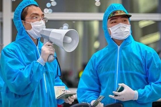 Thanh niên từ Hải Dương về Sài Gòn dương tính với Covid-19, TP.HCM họp khẩn