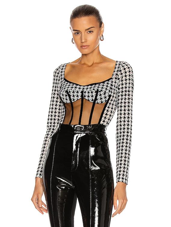 Nể sát đất trình sửa đồ của stylist BLACKPINK: Cắt váy áo tứ tung, không nhìn kỹ đố ai phát hiện-3