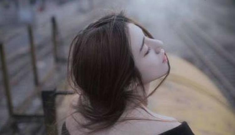 Lột trần 4 nỗi đau trời không biết, đất không hay nằm sau vẻ ngoài mạnh mẽ của phụ nữ-1