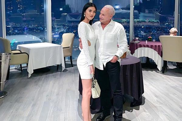 Hiện tượng dao kéo Việt được chồng đại gia hơn 15 tuổi chiều như bà hoàng-5