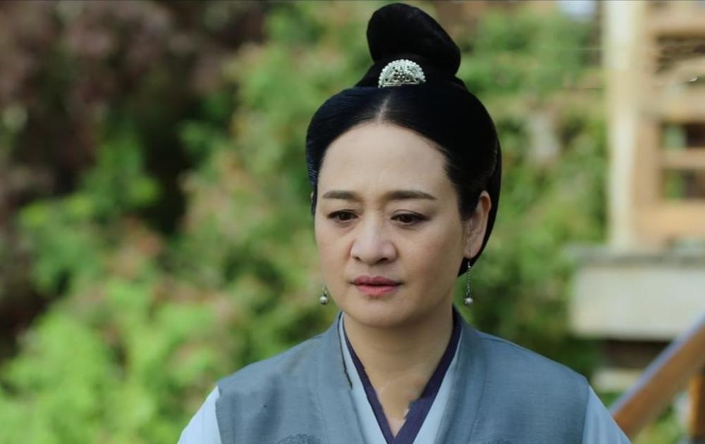 Mỹ nhân từng sánh ngang với Củng Lợi, hết thời phải đóng vai hầu gái-8