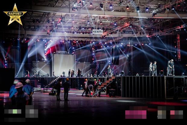 Fan 16 Typh gửi tặng 100 trái dừa cùng tin nhắn động viên ekip sau thông báo Rap Việt tạm hoãn-4