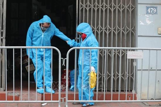 Hà Nội khẩn tìm lái xe 7 chỗ chở bệnh nhân Covid-19 về Thái Bình