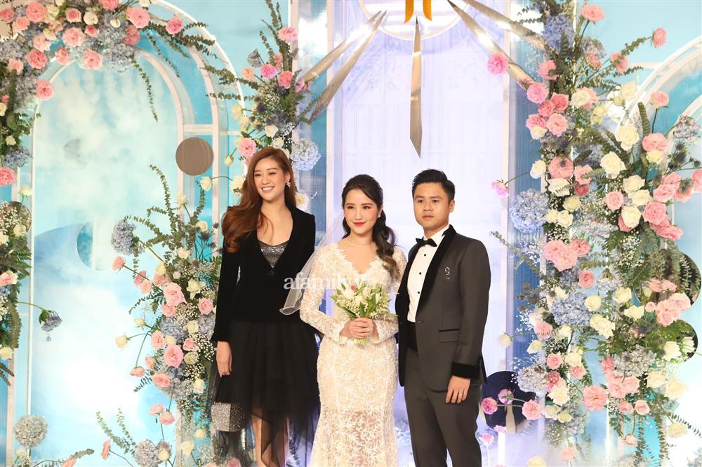 Mai Phương Thúy là khách mời mặc trễ nải nhất tại đám cưới Phan Thành - Primmy Trương-8