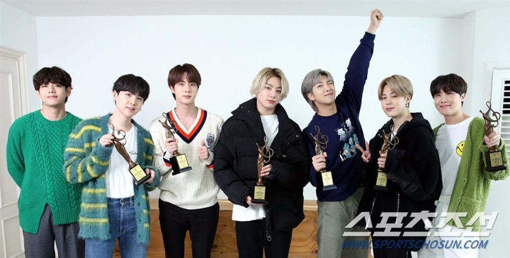 Seoul Music Awards: BTS lập kỷ lục -  BlackPink trắng tay-2