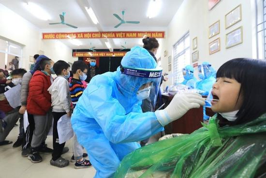 Toàn bộ học sinh lớp 3E, trường TH Xuân Phương có kết quả âm tính lần 1