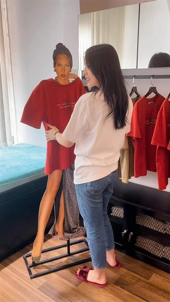 Đây là cách Kỳ Duyên che chắn cho Minh Triệu khi mặc hở hang-4