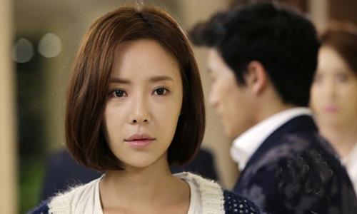 Xem tin nhắn tiền thưởng Tết của chồng, tôi suýt ngất vì dòng chữ ghi bên dưới-3