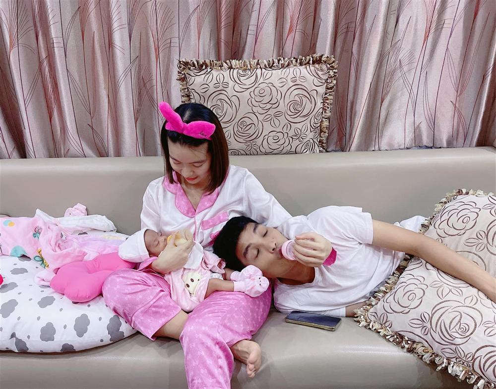 Bà xã khoe ảnh lấy lại dáng sau sinh, Mạc Văn Khoa bình luận ngượng chín mặt-3