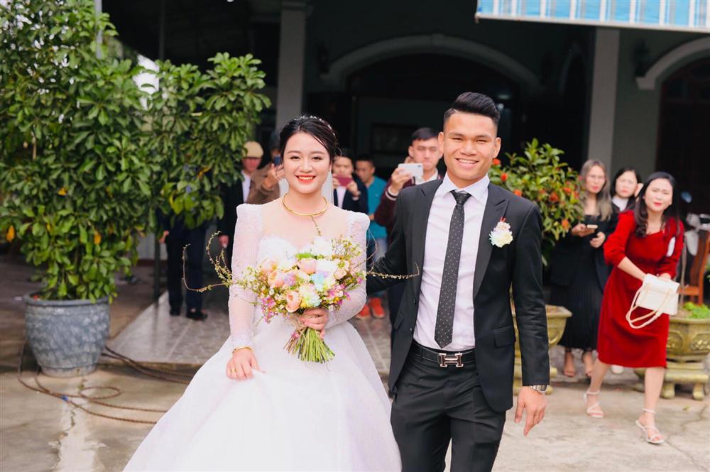 Đầu 2021, KOLs Việt đã rộn ràng cưới xin: Cặp đôi nào là đỉnh của chóp?-3