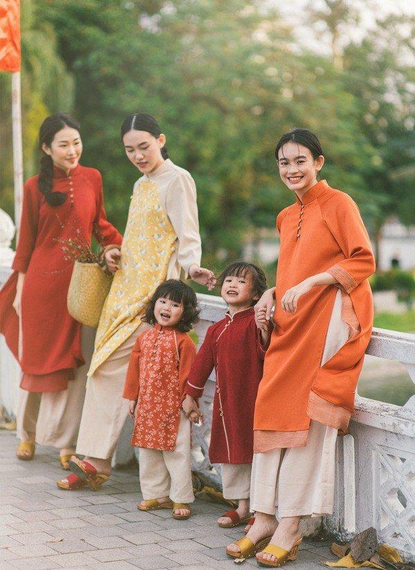 Muôn kiểu phụ kiện mix cùng áo dài Tết được sao Việt lăng xê nhiệt tình-4