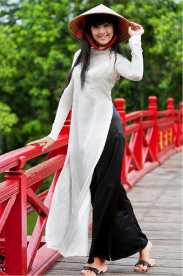 Muôn kiểu phụ kiện mix cùng áo dài Tết được sao Việt lăng xê nhiệt tình-6