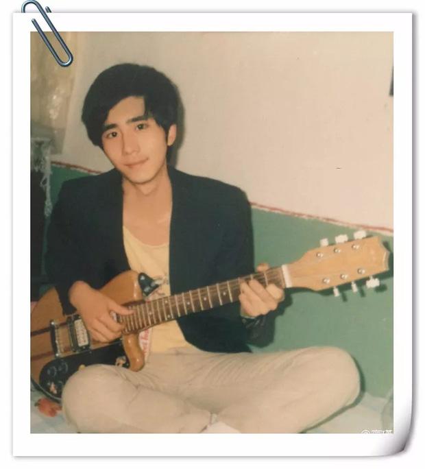 Tuổi trẻ chưa trải sự đời, xem album ảnh cũ phụ huynh mà ngỡ minh tinh-1