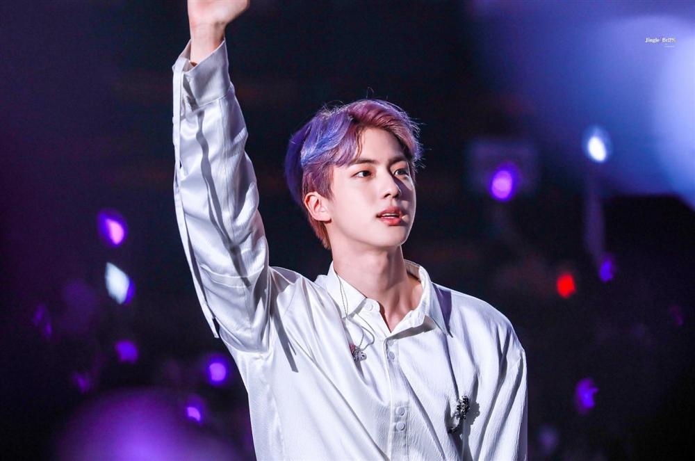 Jin vượt mặt BTS giành No.1, đứng đầu top 50 ca khúc hot nhất thế giới-3