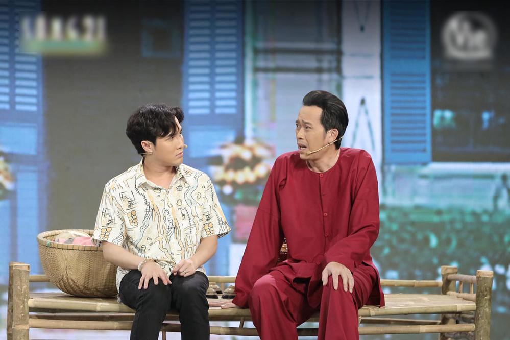 Hoài Linh nằm ngủ trên sàn khi tập kịch Tết phát sóng đêm giao thừa-2