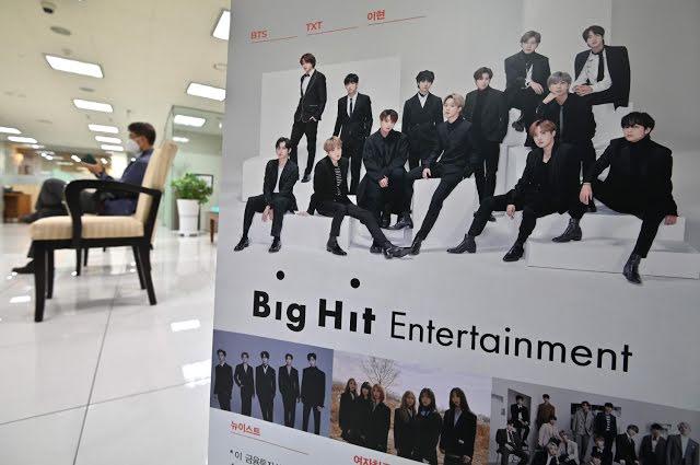 Big Hit bắt tay Universal Music Group, ngày tề tựu các ngôi sao thế giới không còn xa-1