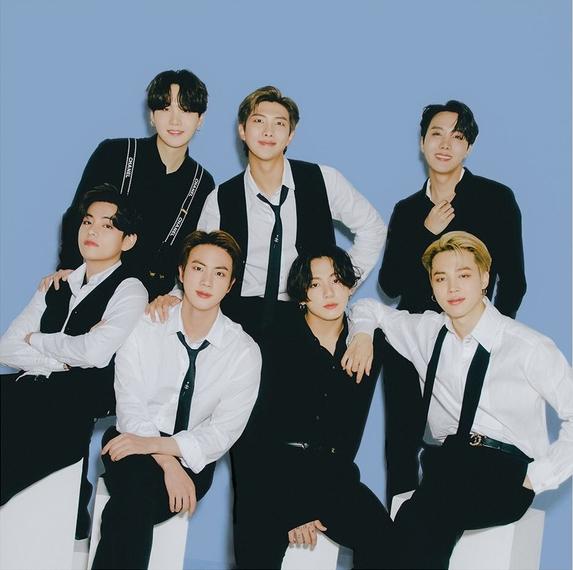 Big Hit bắt tay Universal Music Group, ngày tề tựu các ngôi sao thế giới không còn xa-8