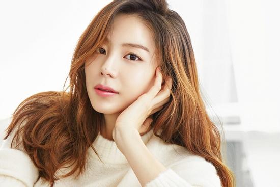 Park Soo Jin: Mỹ nhân tuổi Sửu đổi đời nhờ lấy tài tử đình đám xứ Hàn