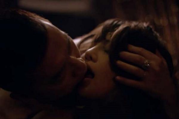 Bị chê quay cảnh tắm tiên lộ nửa ngực nhạy cảm, Hoa hậu Phan Thị Mơ đáp trả-5