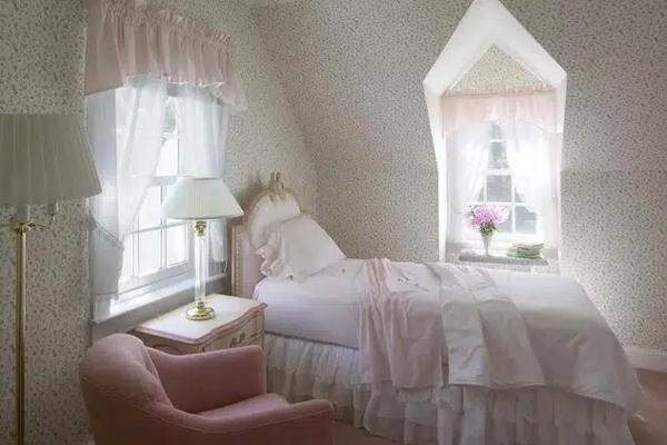 Ngày Tết: 5 loại hoa Thần Tài nên đặt trên bàn thờ để năm mới tài lộc đổ về như vũ bão-3