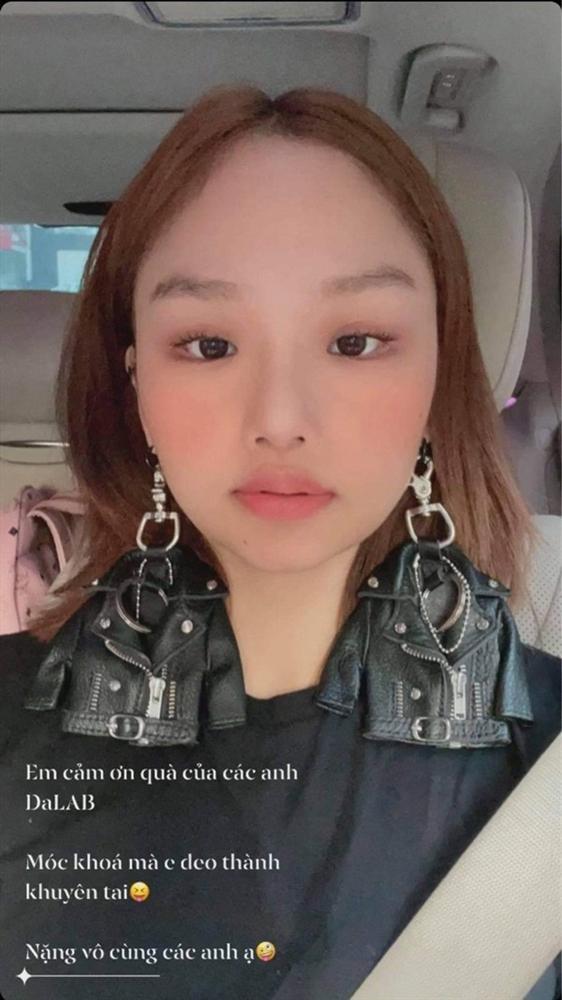 Miu Lê - Mỹ Tâm - Tóc Tiên: Team chịu nặng để đeo khuyên tai độc đáo-1