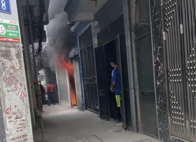 Đốt vàng mã ngày ông Công ông Táo, 4 sinh viên ở Hà Nội tử vong thương tâm-1