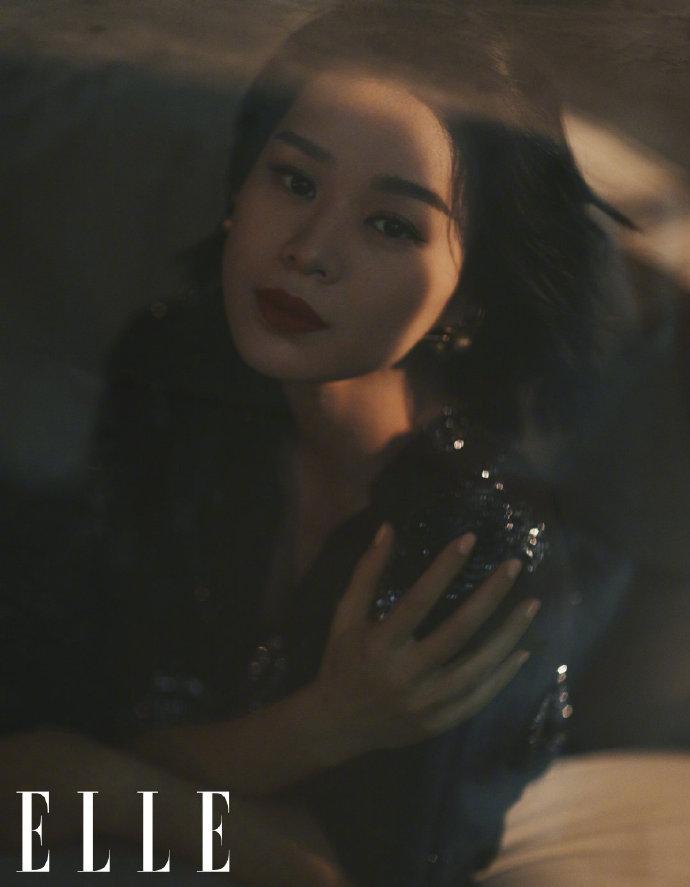 Hồ Hạnh Nhi vẫn đẹp xuất sắc khi mang thai lần ba-5