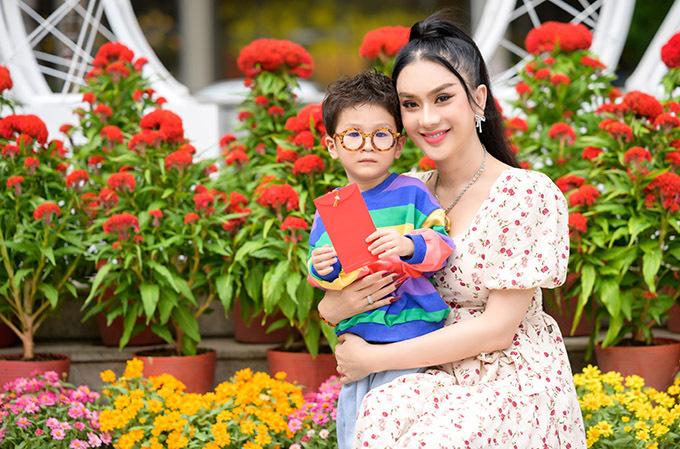 Ngoại hình con trai hơn 2 tuổi của Lâm Khánh Chi-2