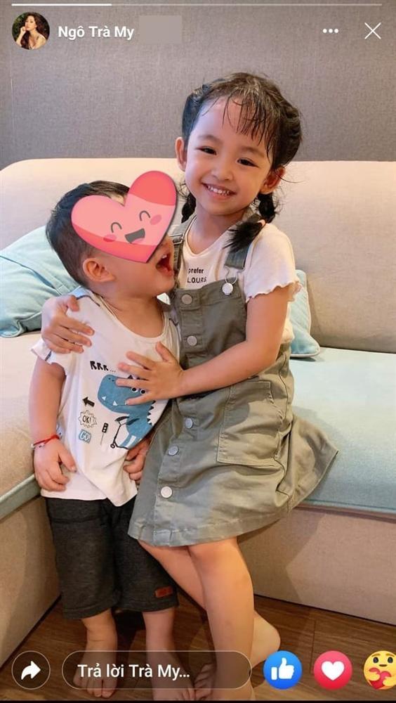 Quý tử hơn 1 tuổi nhà Á hậu Thanh Tú lớn ngang cô bé 5 tuổi-2