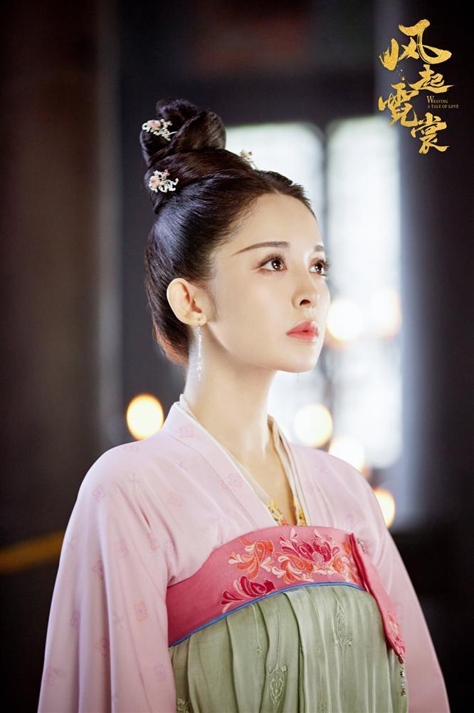 Cổ Lực Na Trát nói gì khi bị bạn diễn đụng chạm vòng 1?-3