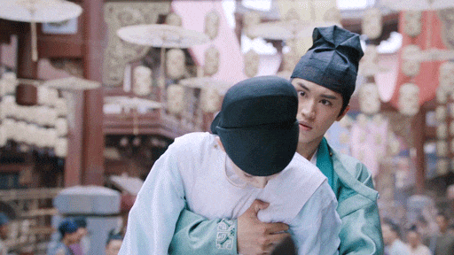 Cổ Lực Na Trát nói gì khi bị bạn diễn đụng chạm vòng 1?-2