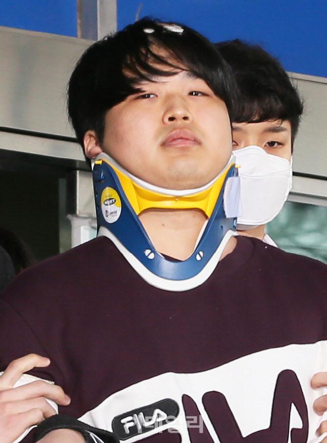 Kẻ cầm đầu phòng chat sex ngồi tù tổng cộng 45 năm-1