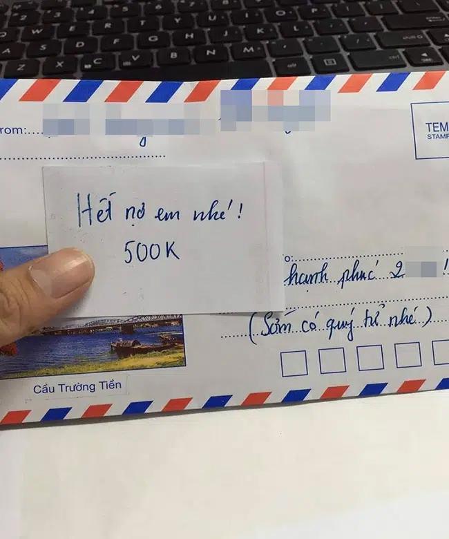 Sau đêm tân hôn, cô dâu bóc phong bì rồi ngao ngán khi nhận được mảnh giấy kỳ lạ-2