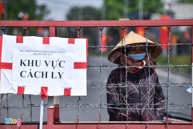 Nhân viên sân bay Tân Sơn Nhất dương tính với SARS-CoV-2-1