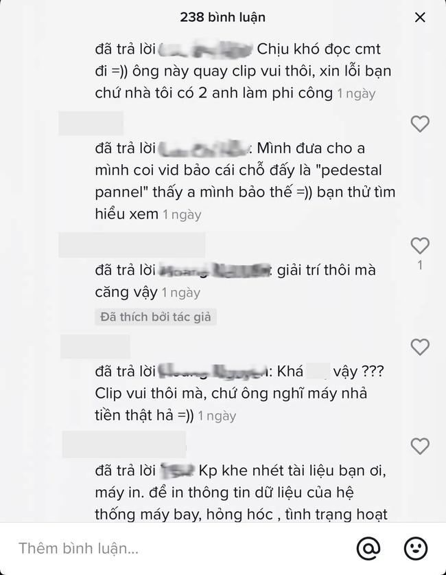 Phi công Việt hạ cánh được máy bay nhả tiền trả lương khủng-2