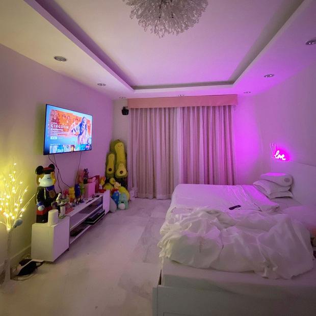 Con gái Minh Nhựa siêu giàu, sắm xế hộp tiền tỷ đi chơi Tết-6