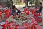 Ngăn dân rượu chè cuối năm, quan chức Trung Quốc đổ muối vào món ăn gây bức xúc-3