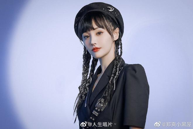 Trịnh Sảng bị hàng xóm xa lánh, kỳ thị-2