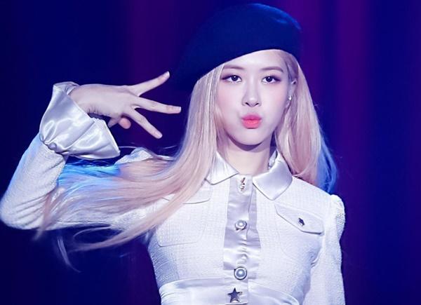 Rosé (BLACKPINK) có động thái đáng ngờ trên Instagram, fan xôn xao đoán luôn ra ngày giờ tung MV solo?-1